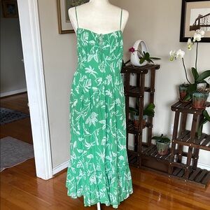 American Eagle Outfitters Green Leaf Print Maxi Dress